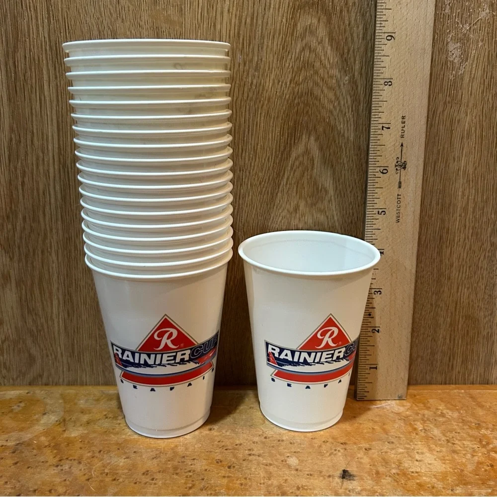 SOLO Cup Rainier Beer Hydro Race Commemorative 12oz Plastic Cups SeaFair 18 Cups